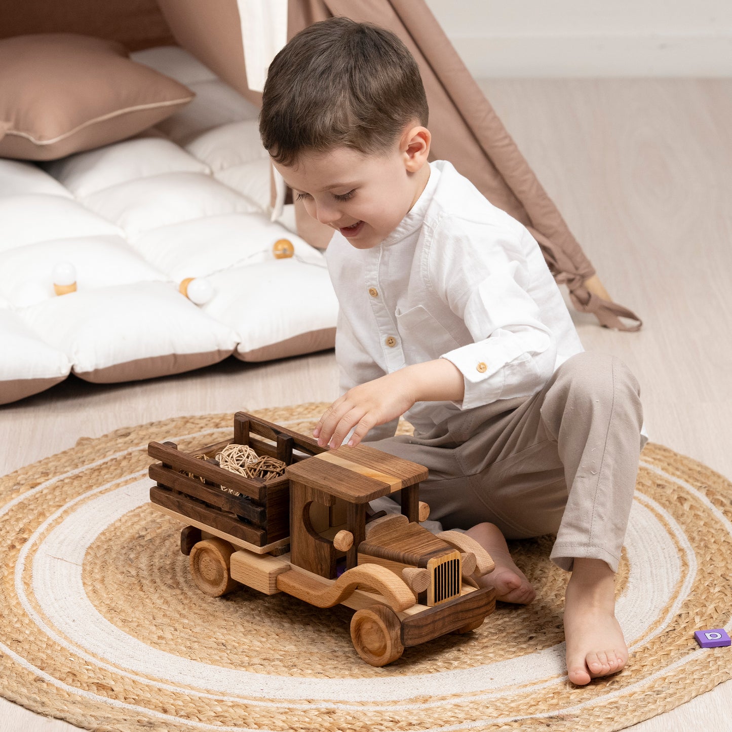 Wooden Large Agricultural Truck / Personalized