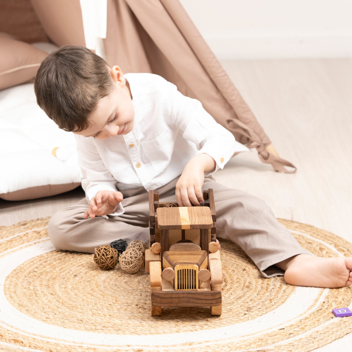 Agricultural Truck Toy